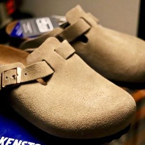 BIRKENSTOCK BOSTON TAUPE SUEDE LEATHER USA SIZE 6